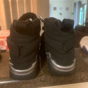 Jordan chrome 8 size 4y only worn once